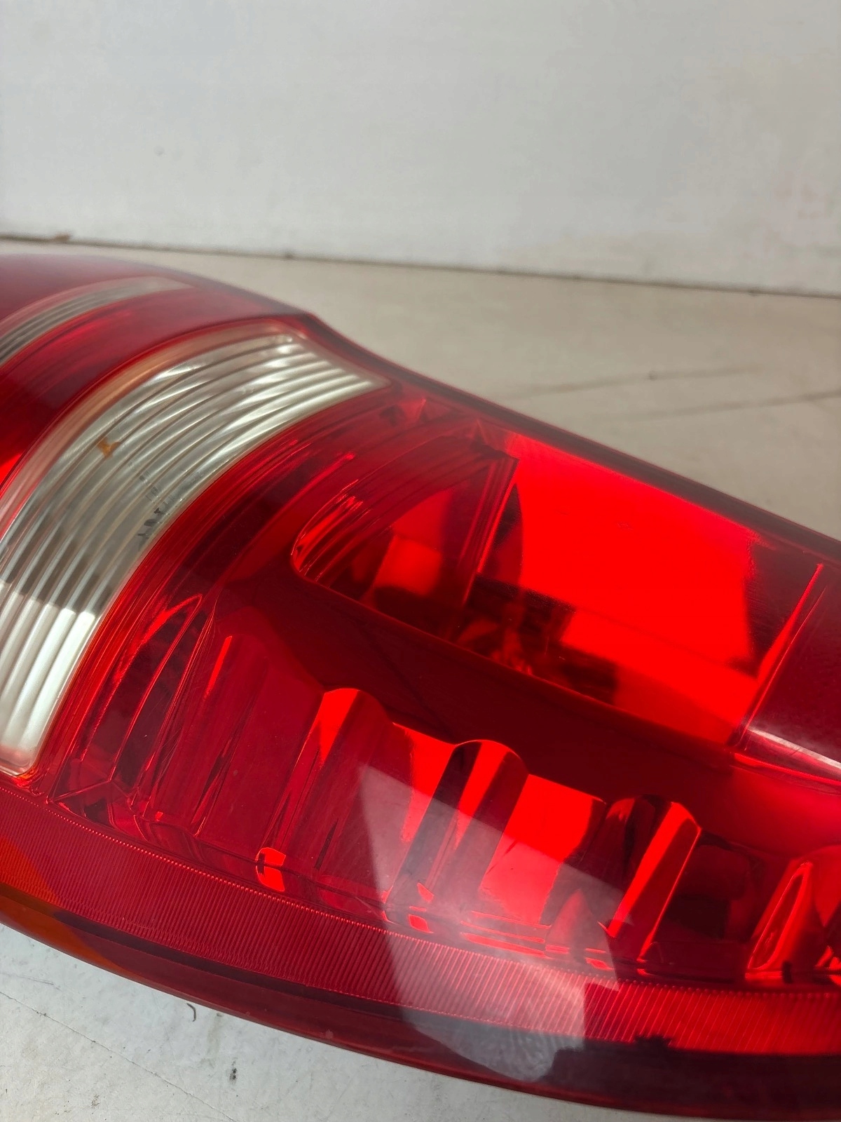 light rear part rear left Hyundai H300 I800