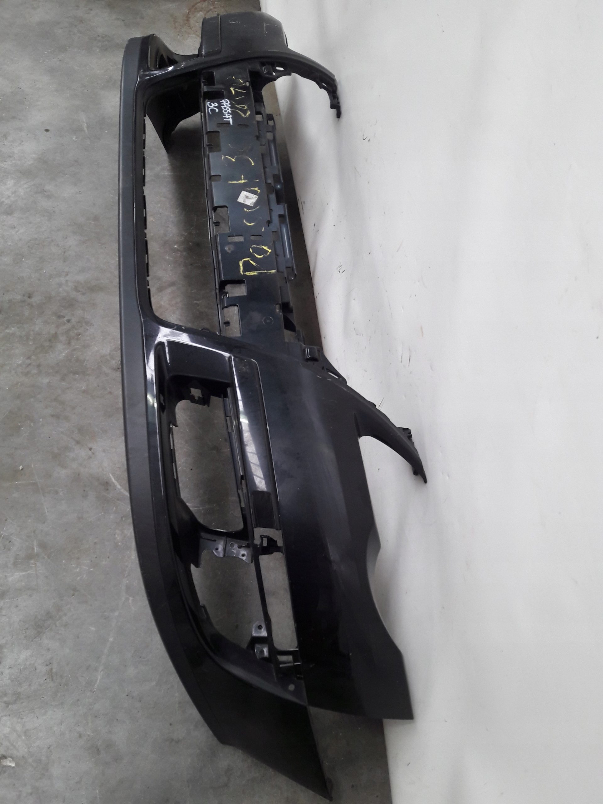 Pare choc Avant 3C0807221C 3C VW Passat B5