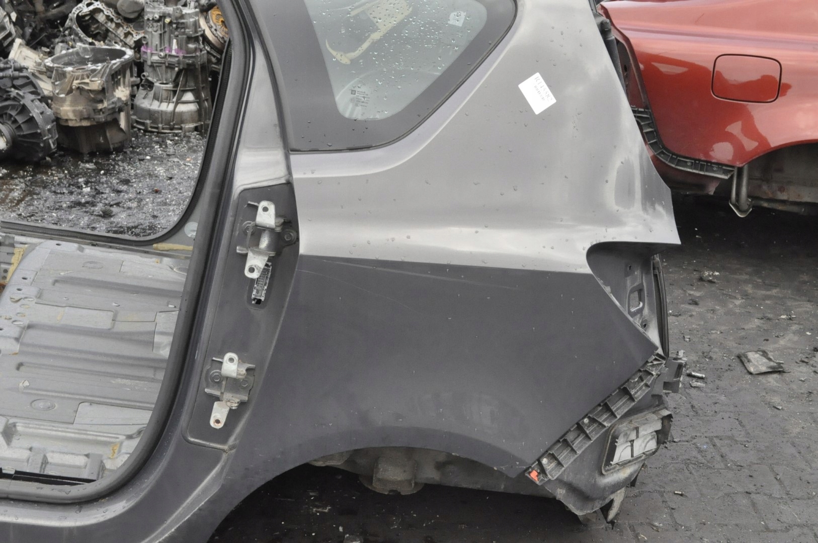 OPEL MERIVA II B CAŁY TYŁ DUPA PAS TYLNY +ĆWIARTKI Typ samochodu Samochody osobowe