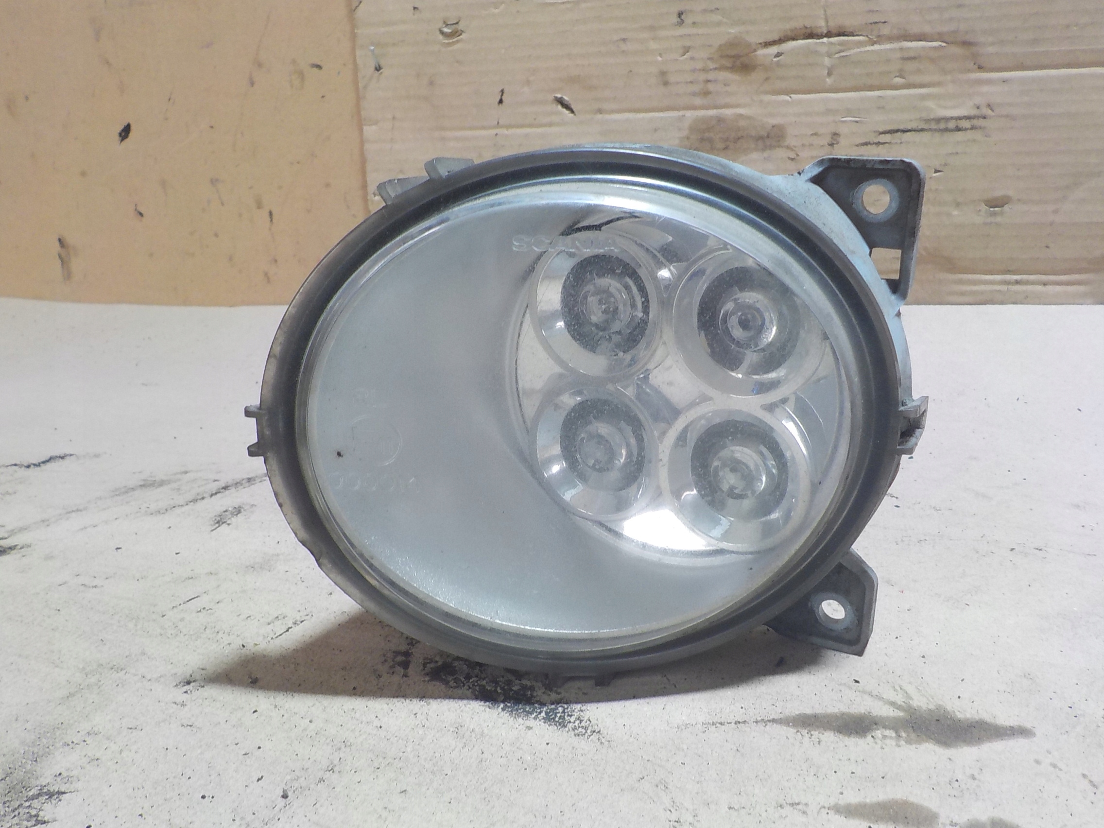 SCANIA R420 Галогенні світлодіодні 2127431