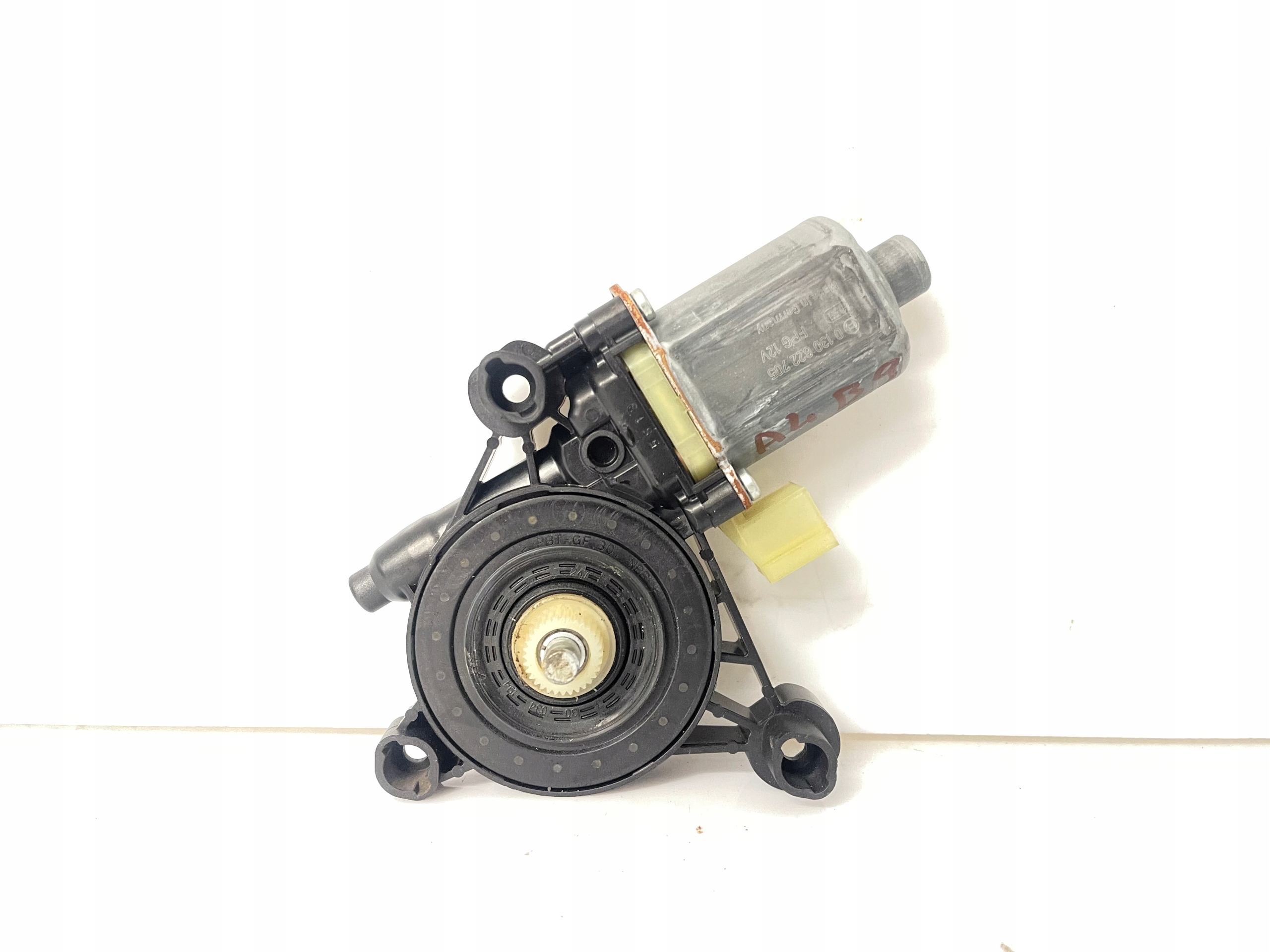 AUDI A5 F5 8W mini motor windows left front front 8W0959801