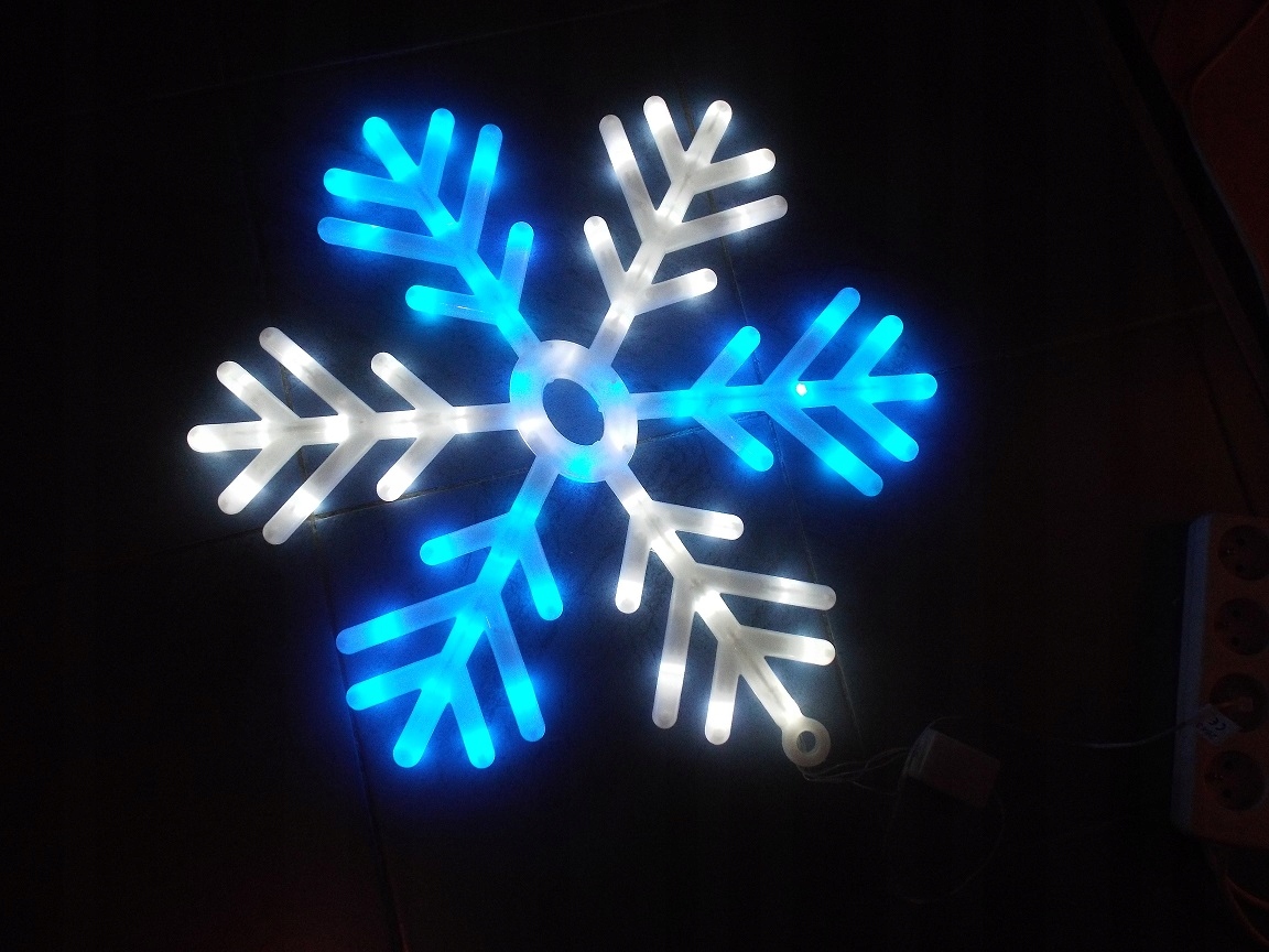 

Lampki Śnieżynka Gwiazda Led 53cm Niebiesko-biała