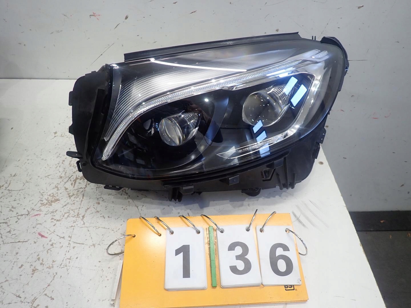 light front left MERCEDES GLC W253 FULL LED A253