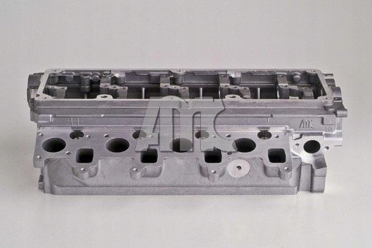 GŁOWICA SILNIKA 908827 AMC Numery katalogowe zamienników WILMINK GROUP WG2192634