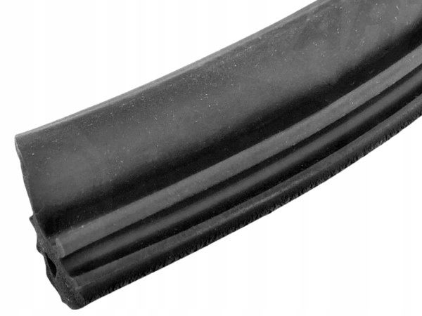 USZCZELKA BAGAZNIKA DRZWI TYLNE do VW LT II 28 35 Producent czesci Ertons