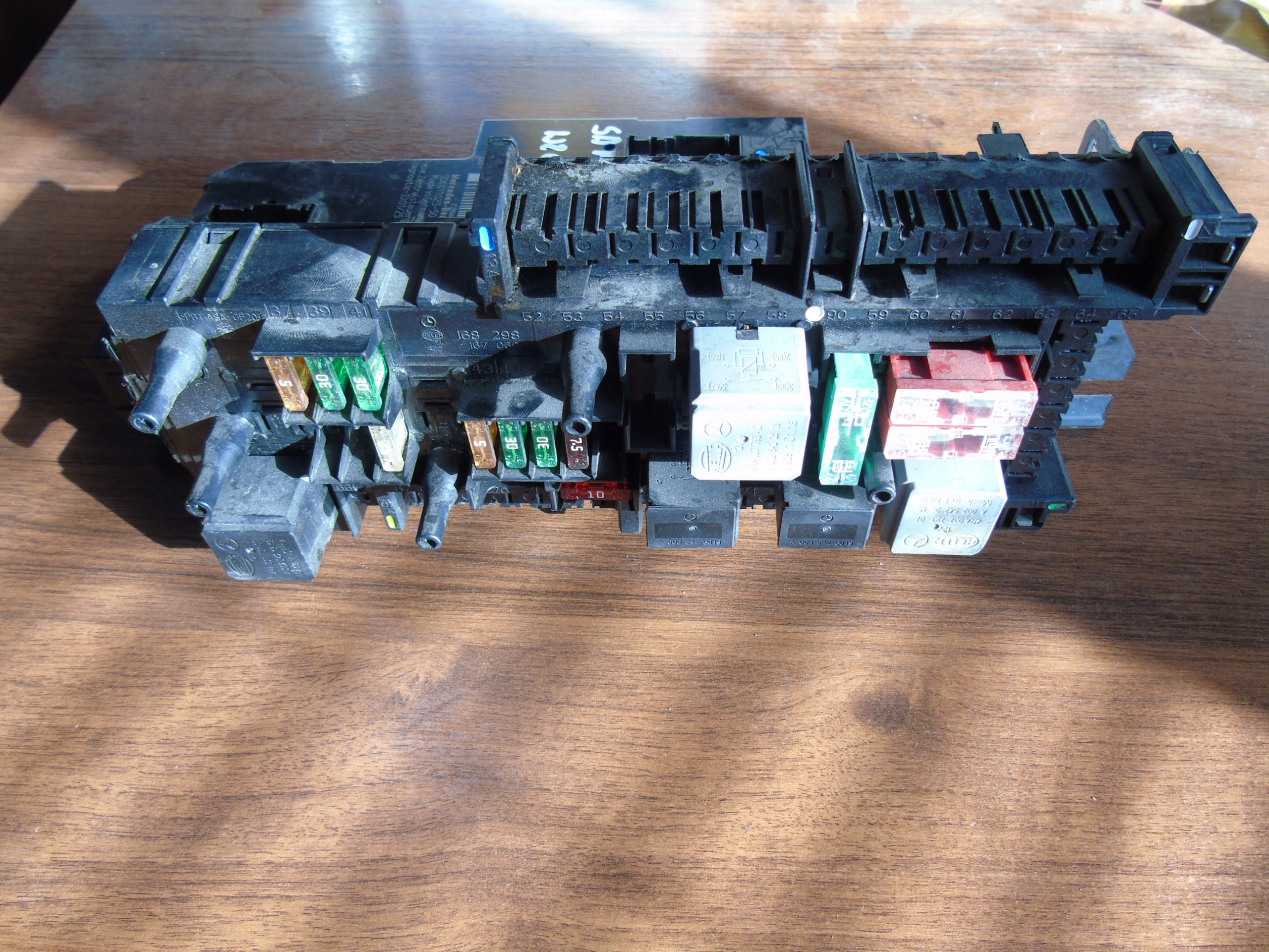 IDEALNY module control unit SAM MERCEDES W207 1 9