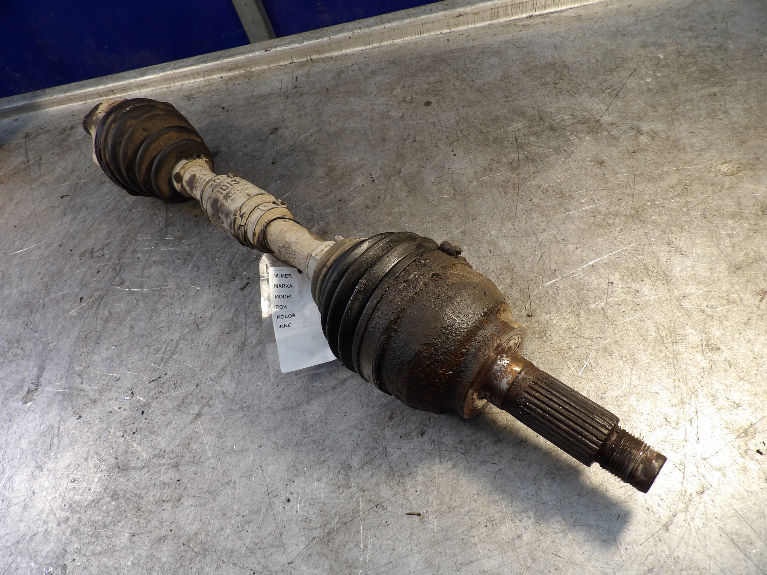 Mazda V 5 semi-axis left 1,8B