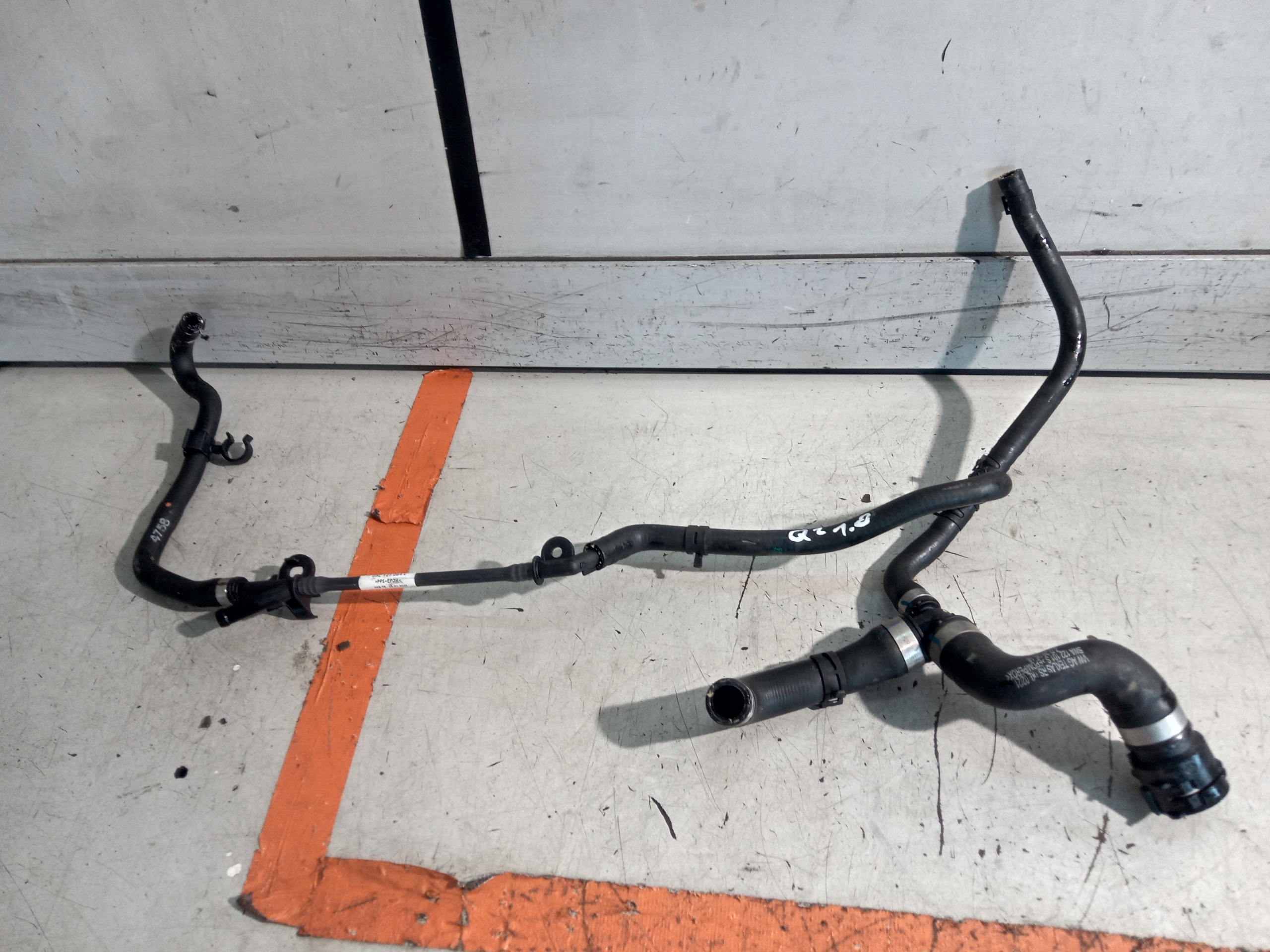 05C121064C 5WA122101S - AUDI Q2 труба водопроводная труба 1.0