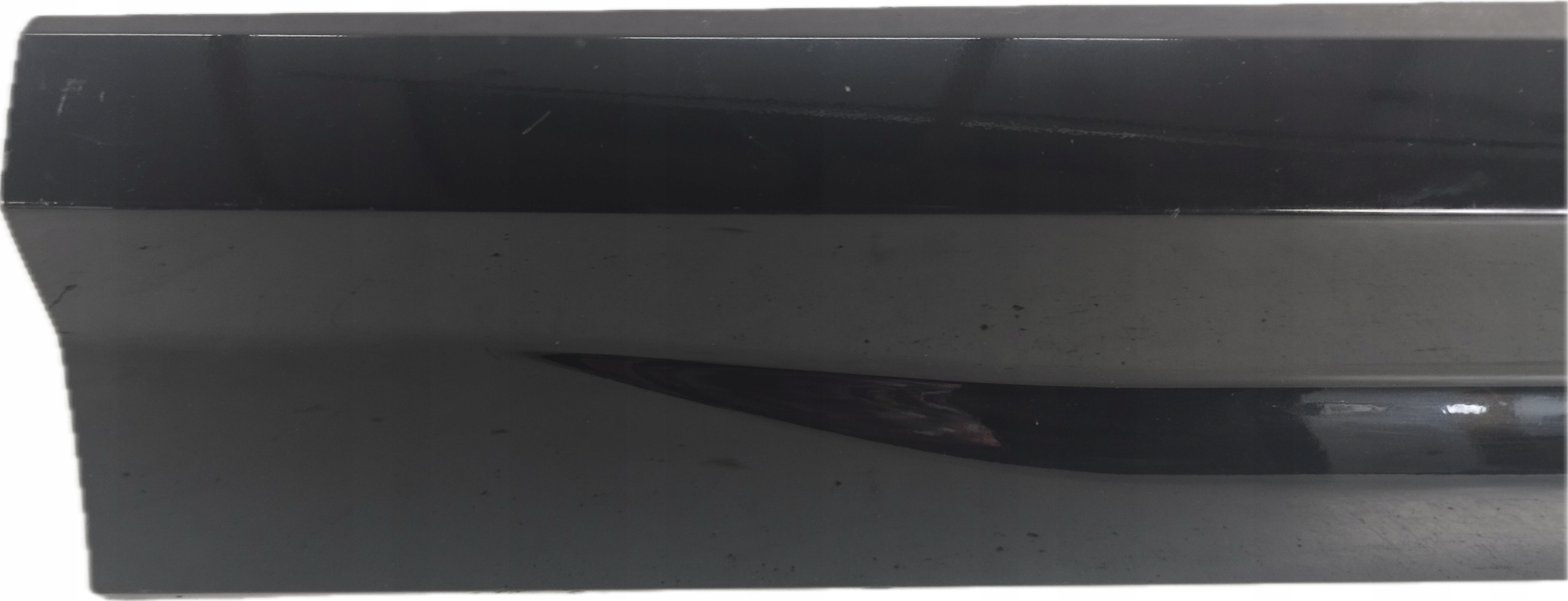 H33 moulding door left rear part AUDI Q2 81A853969A original