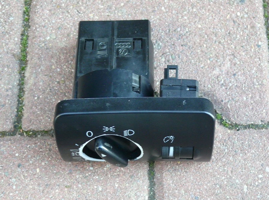 bouton interrupteur feux AUDI A6 C5 97-01r. 4B1941531B