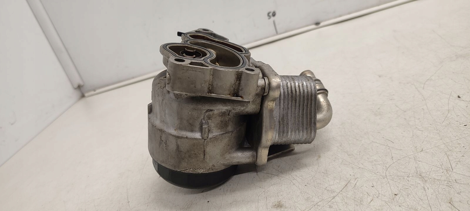 Motor Ölkühler Gehäuse filter BMW E90 2,0i Sedan