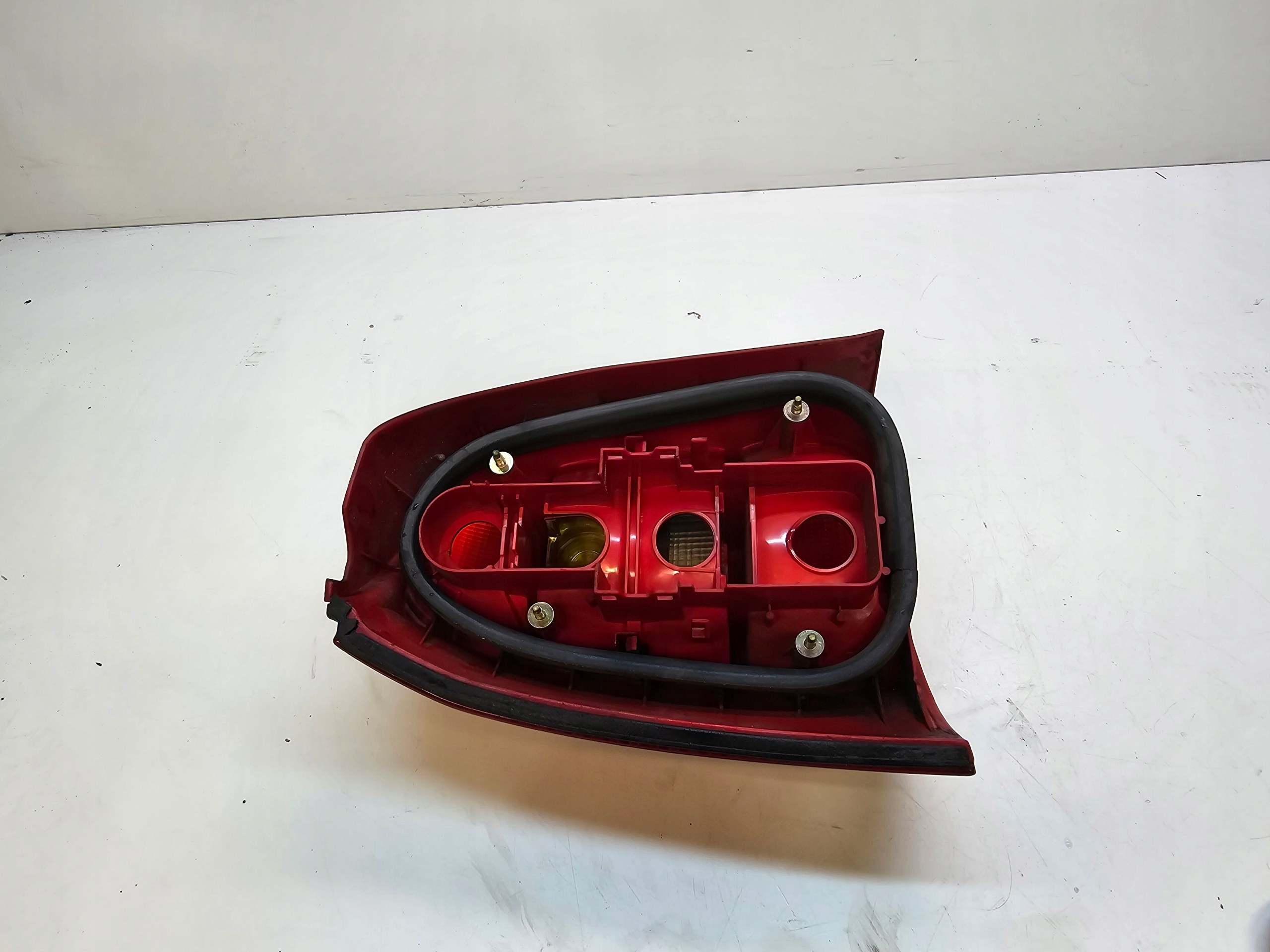 light right rear part W fender AUDI A4 B5 AVANT 8D9945096A