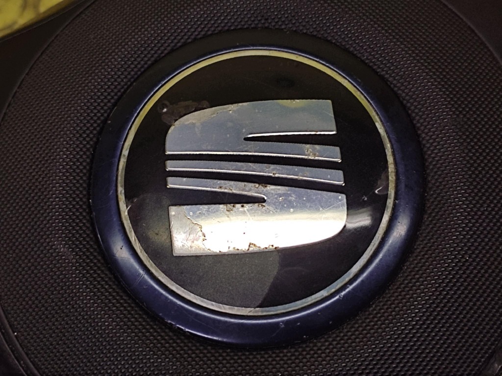 SEAT LEON und AIRBAG Fahrer 1M0880201