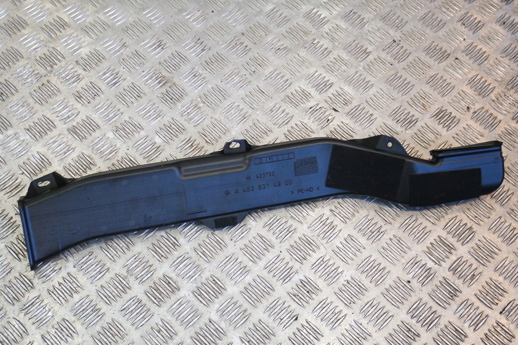 WLOT POWIETRZA MERCEDES W463 4 A4638314900