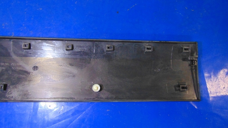 moulding bodywork left BOK MERCEDES SPRINTER 906