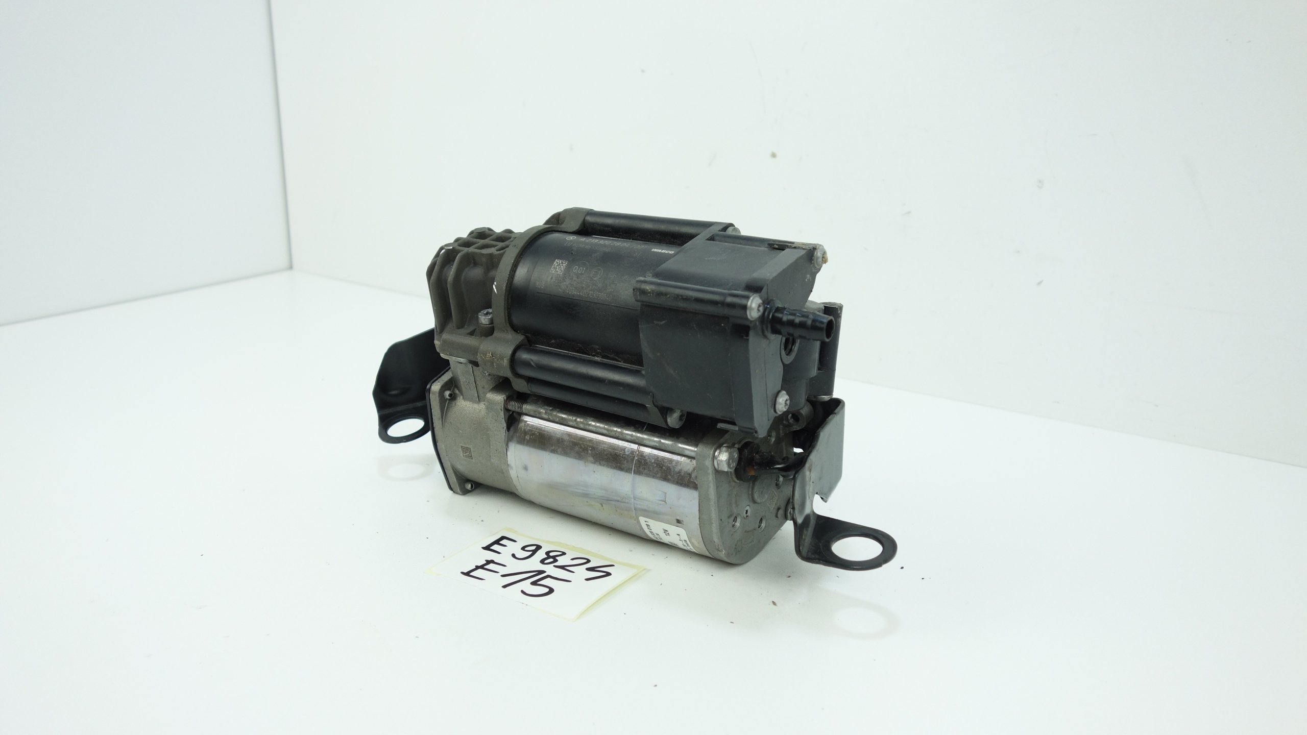 MERCEDES W205 W213 W253 compressor; springing A2133202804
