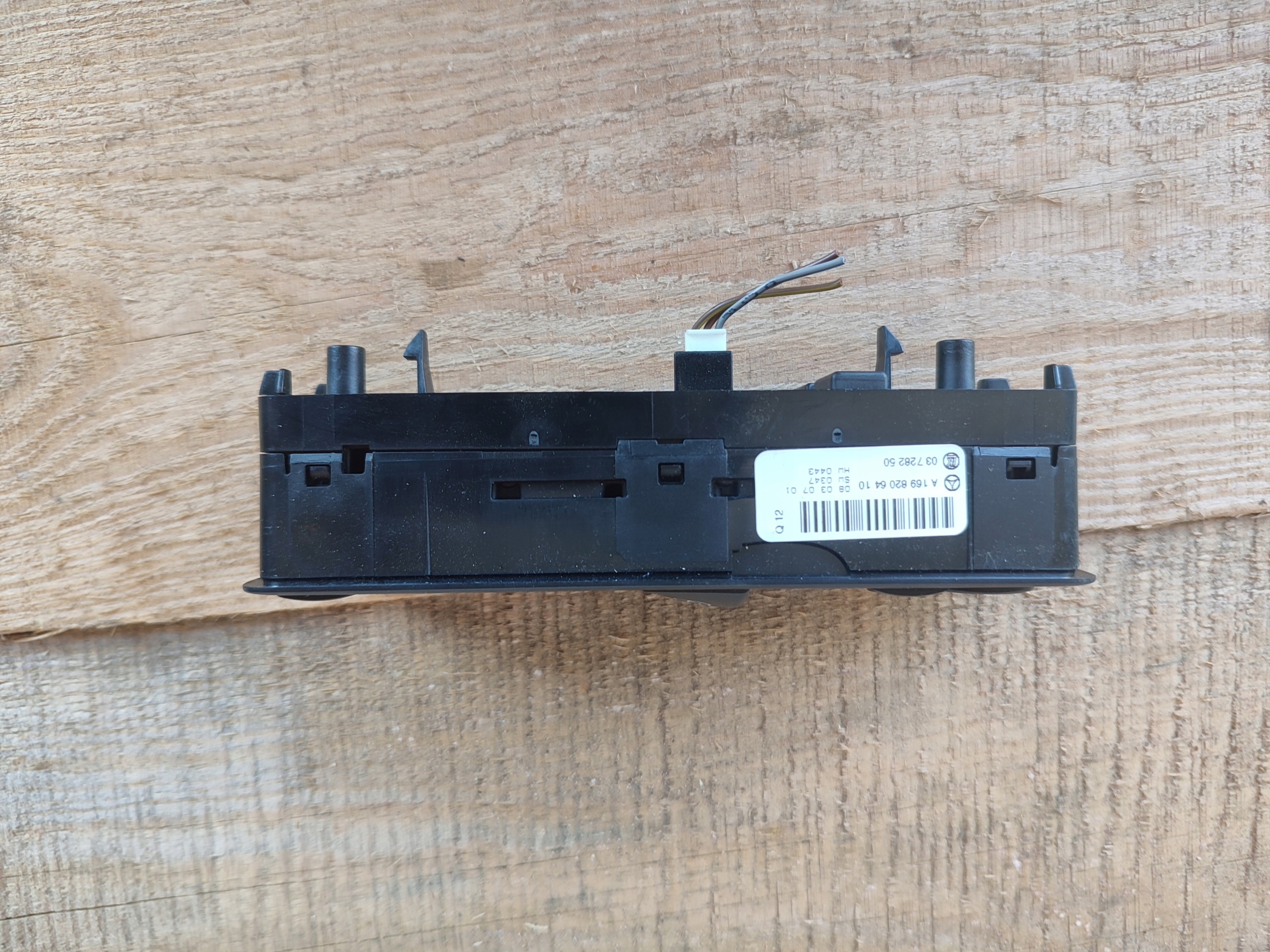 switch PANEL of the window left Mercedes A-KLASA W169 A1698206410