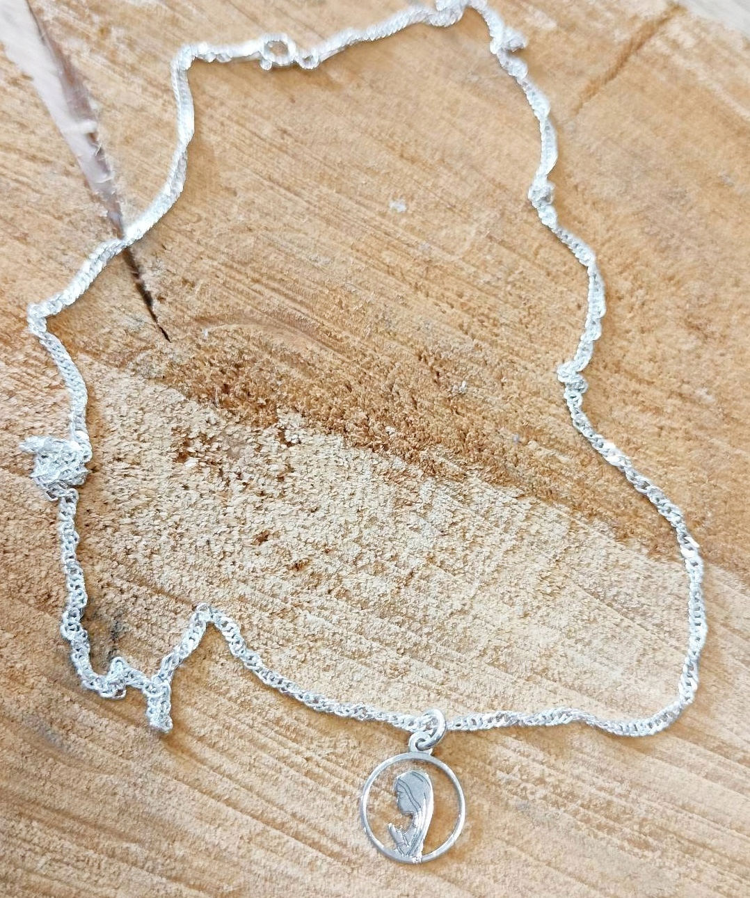 SREBRNY NASZYJNIK Z MEDALIKIEM I KOMUNIA ŚW GRAWER Marka EArkadia