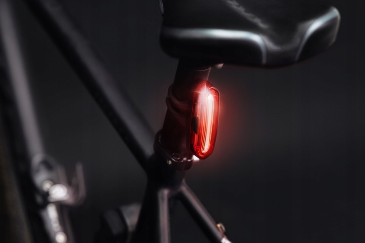 Zestaw Oświetlenie rowerowe Specter GHOST650 AQY USB typ C lampka rowerowa Czas pracy 12 h