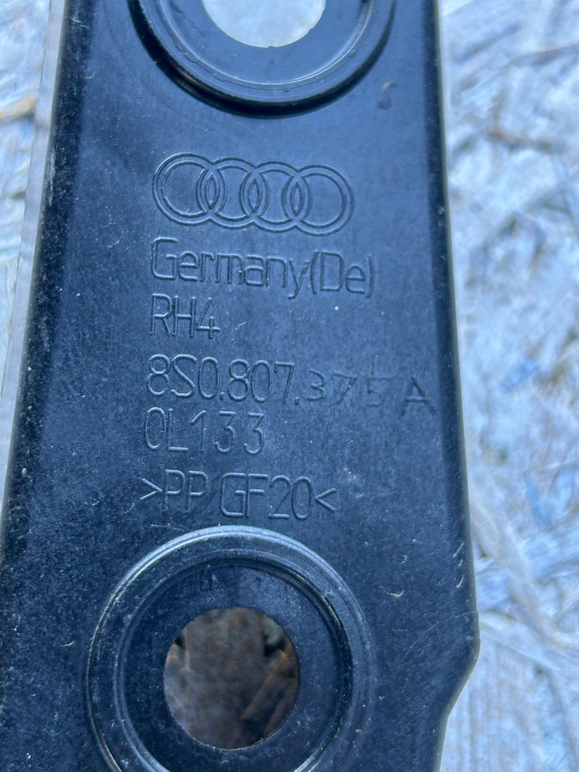 bumper bracket left rear part AUDI TT 8S 8S0807375A