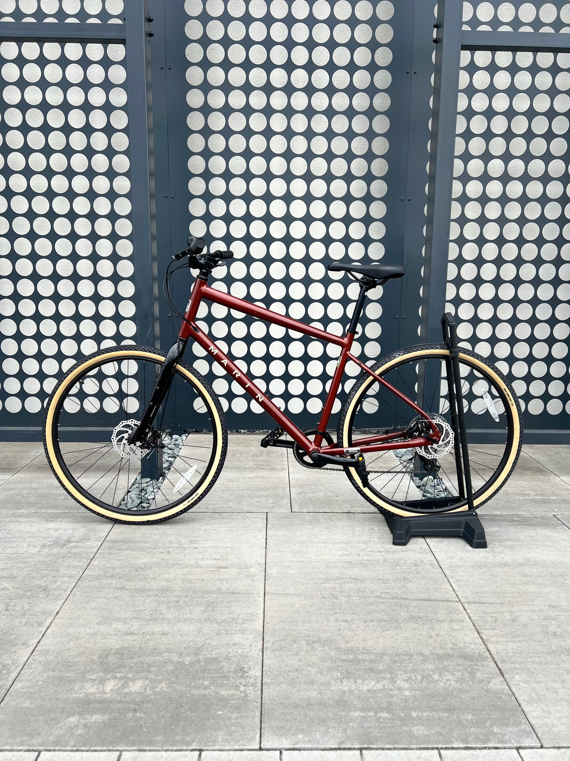 Rower Marin Kentfield 1 L 700C Marka Marin