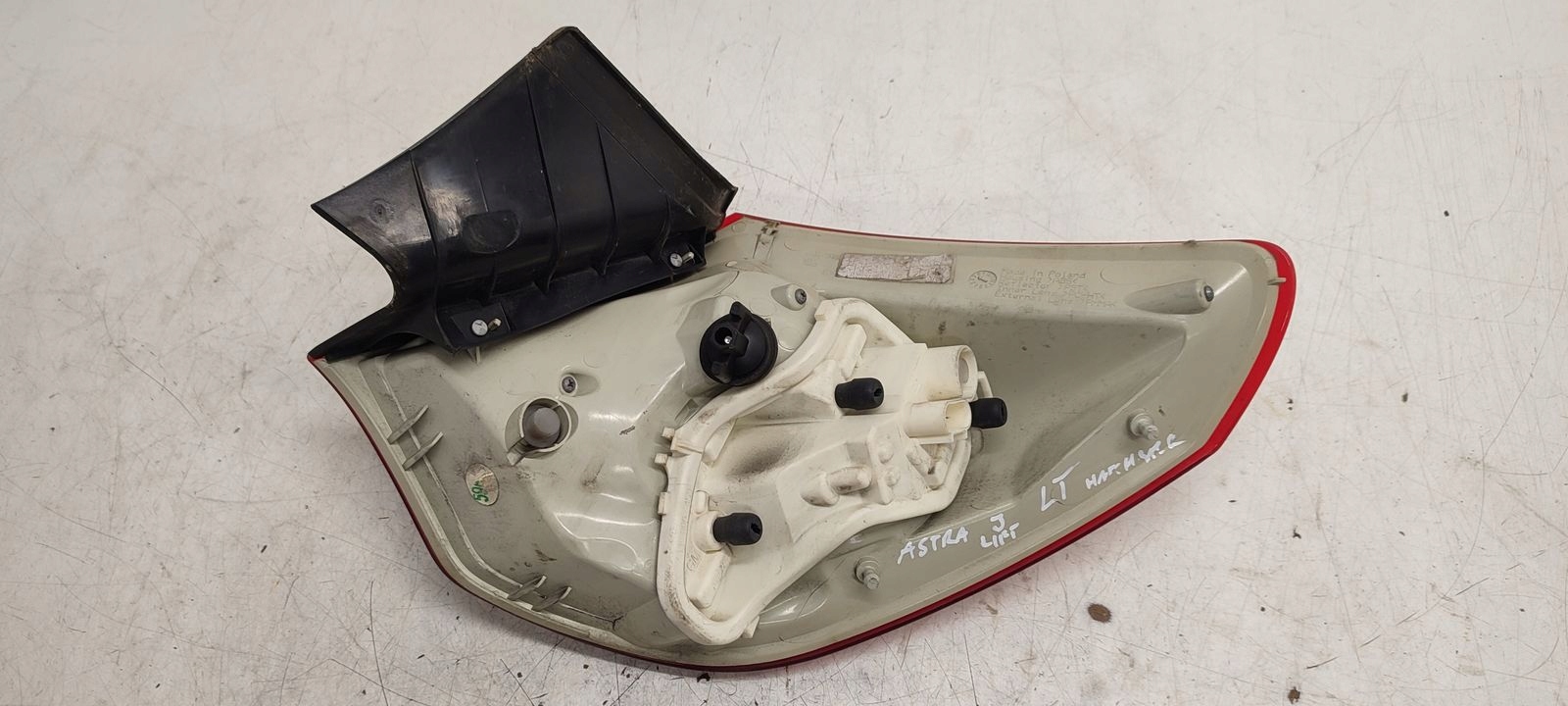 light rear part rear left w fender Opel Astra J LIFT 1,6