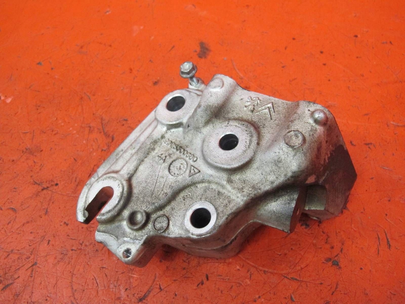 JUMPER BOXER DUCATO III 2.0 HDI AHM Support Support plaque Moteur