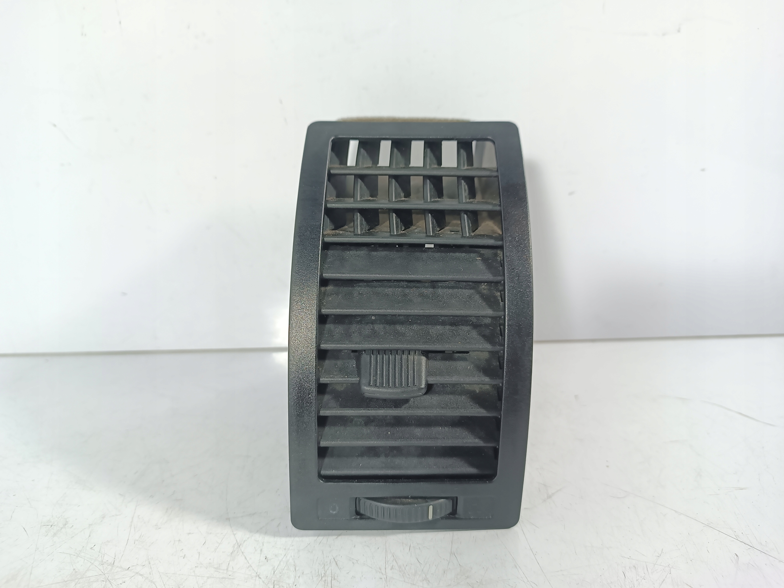 VW POLO N9 9N 01-07 grid air conditioning devices air left driver´s