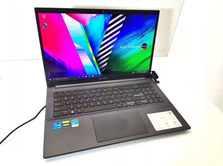 Windowsノート本体 ASUS VivoBook Pro 15 OLED (K3500P) Vivobook Pro 15 OLED (K3500, 11th Gen Intel) | VivoBook