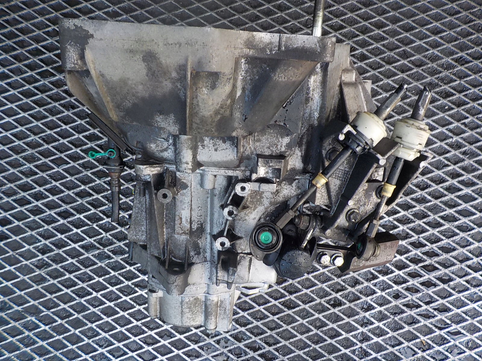 FIAT PUNTO EVO 1.4 16V B Getriebe 46759823