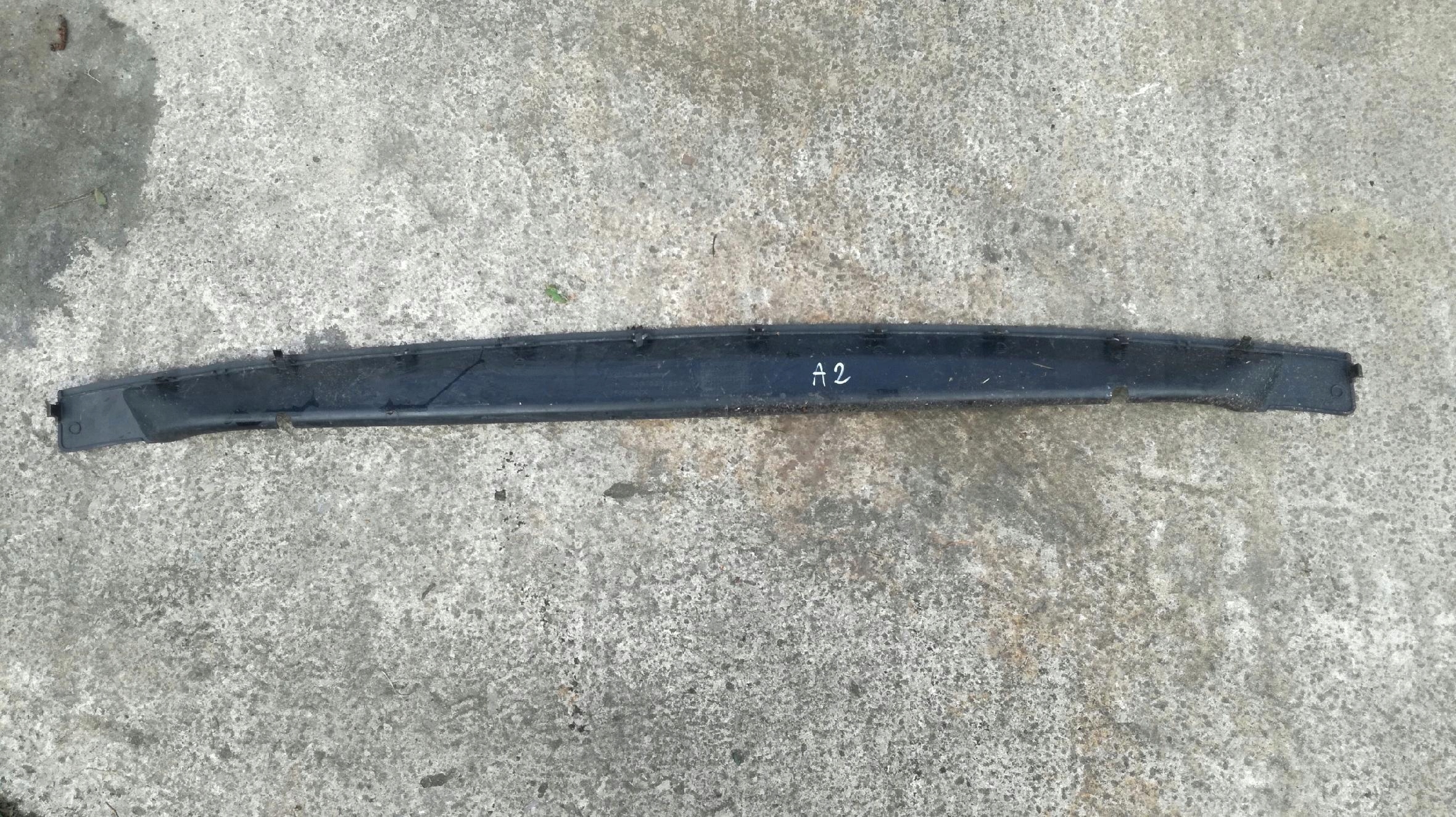 lišta nárazníku záď AUDI A2 8Z0807833