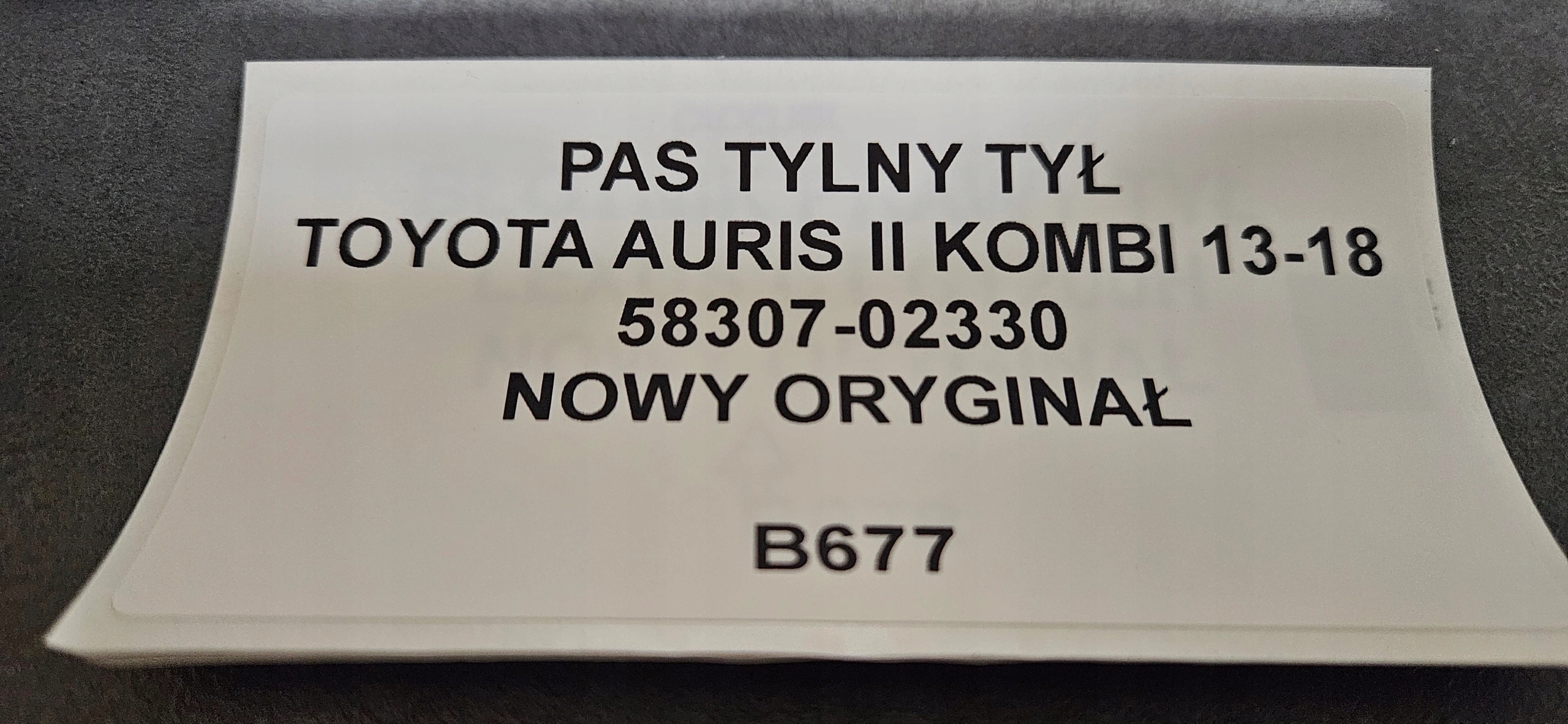 PAS TYLNY TYŁ TOYOTA AURIS II KOMBI 12-18 NOWY ORG Producent części Inny
