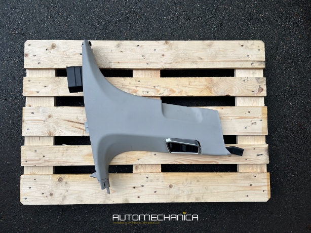 OSŁONA PANAMERA 971 SŁUPKA B PRAWA