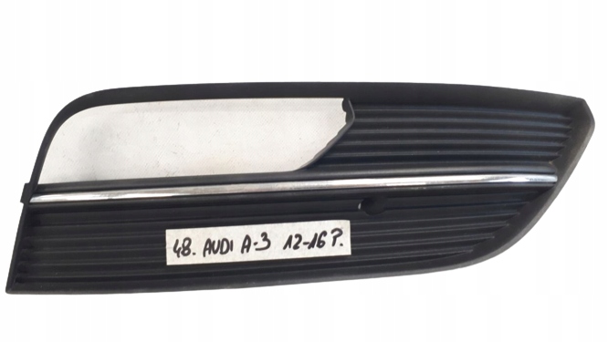 AUDI A3 KRATKA ZDERZAKA PRAWA PRZÓD