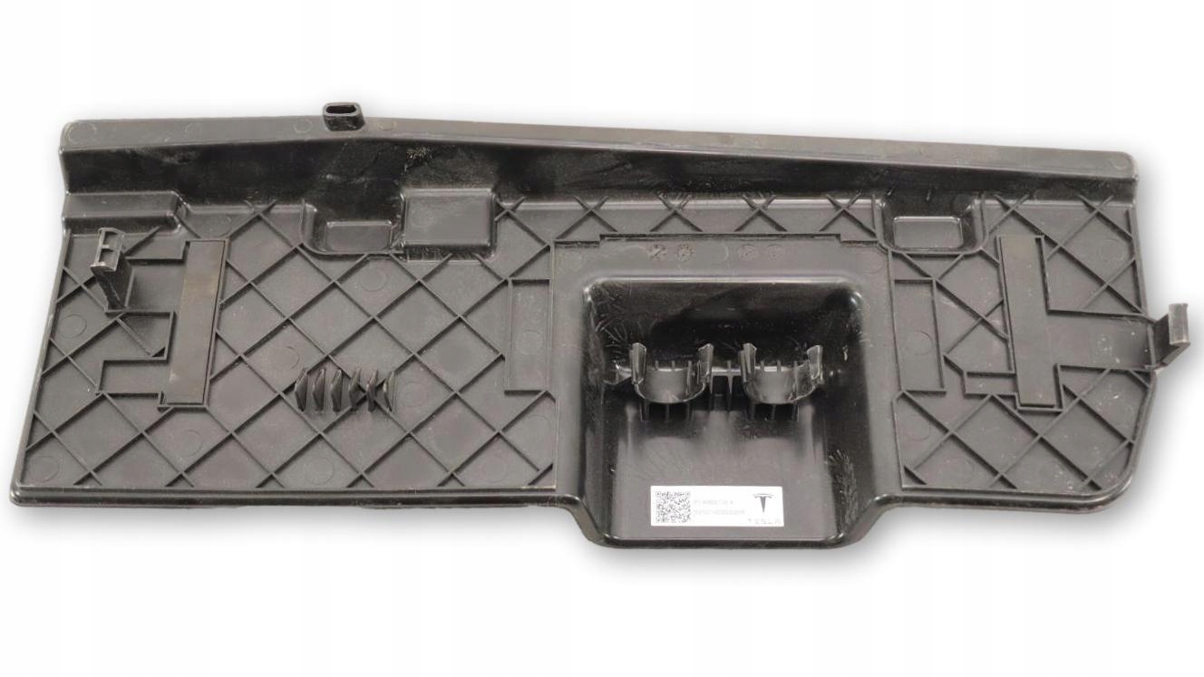 1468367-00-A - TESLA MODEL 3 АВТОМОБІЛЬНА КОМП'ЮТЕРНА РЕШІТКА