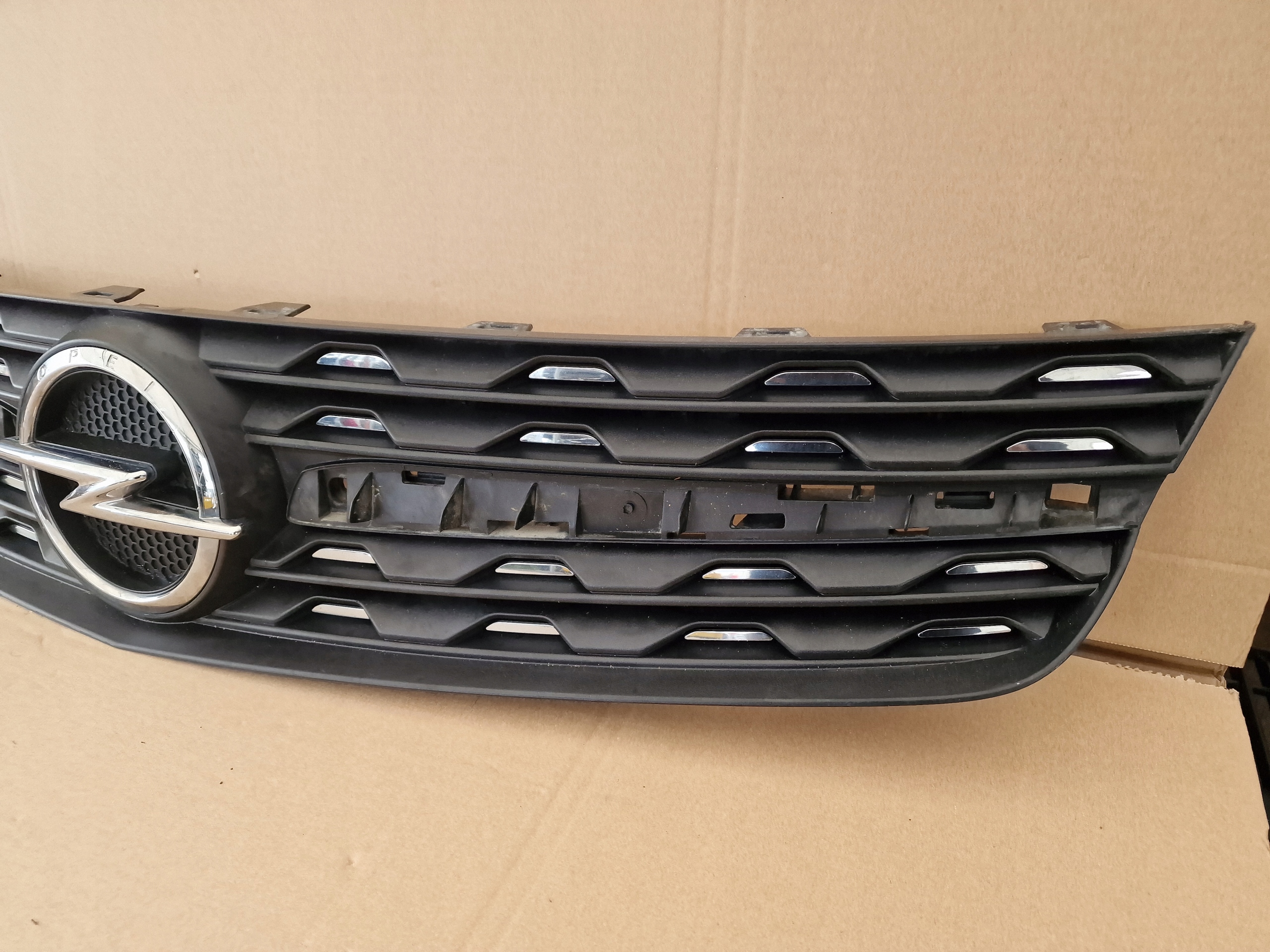 Opel Zafira Kühlergrill FRONTGRILL Kühlergitter - Thumbnail 3