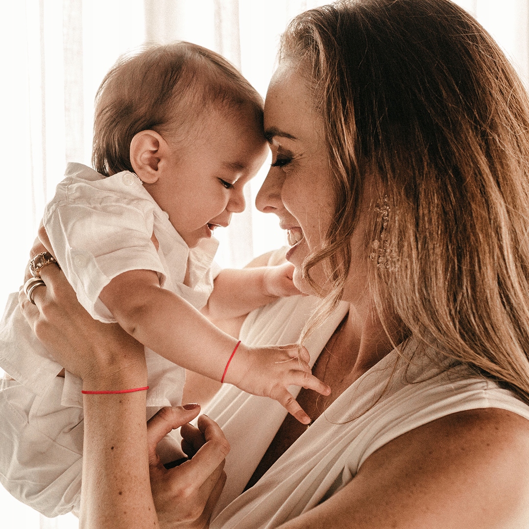 BRANSOLETKA DLA MAMY I DZIECKA NIEMOWLAKA CZERWONA SZCZĘŚCIA SZNURKOWA NIĆ Marka Inna marka