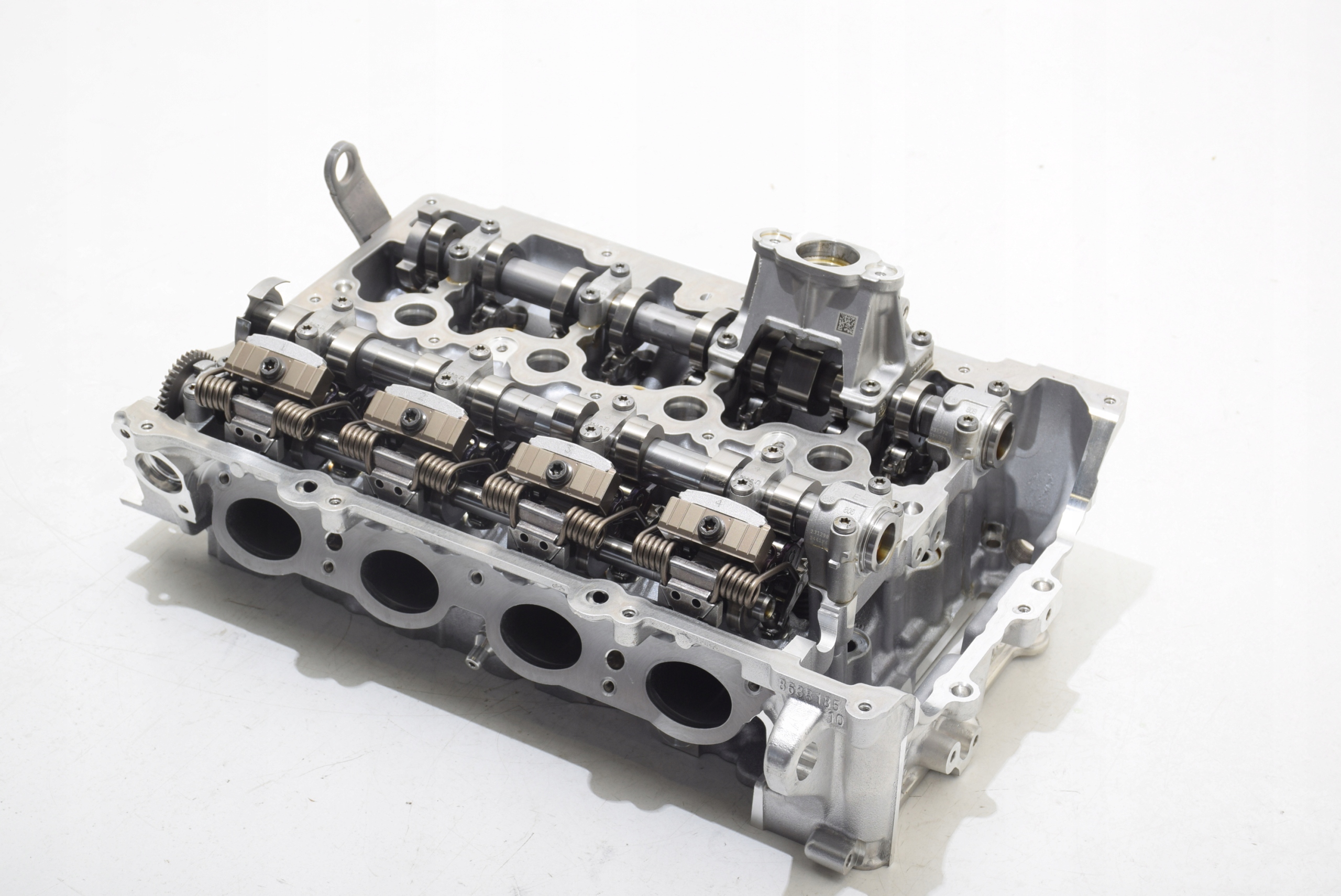 BMW F40 F44 F45 F48 F39 F56 F57 2,0T GŁOWICA WAŁKI ZAWORY B46 B48A20B