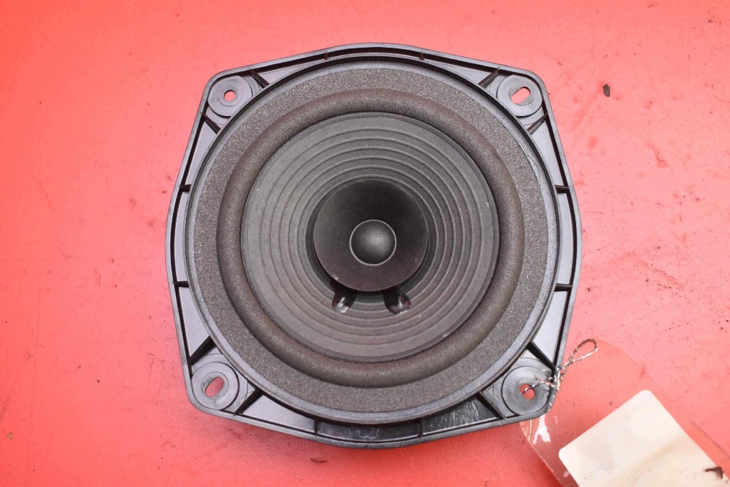 speaker right rear part A00077704 BAIC BEIJING X3 LIFT 19