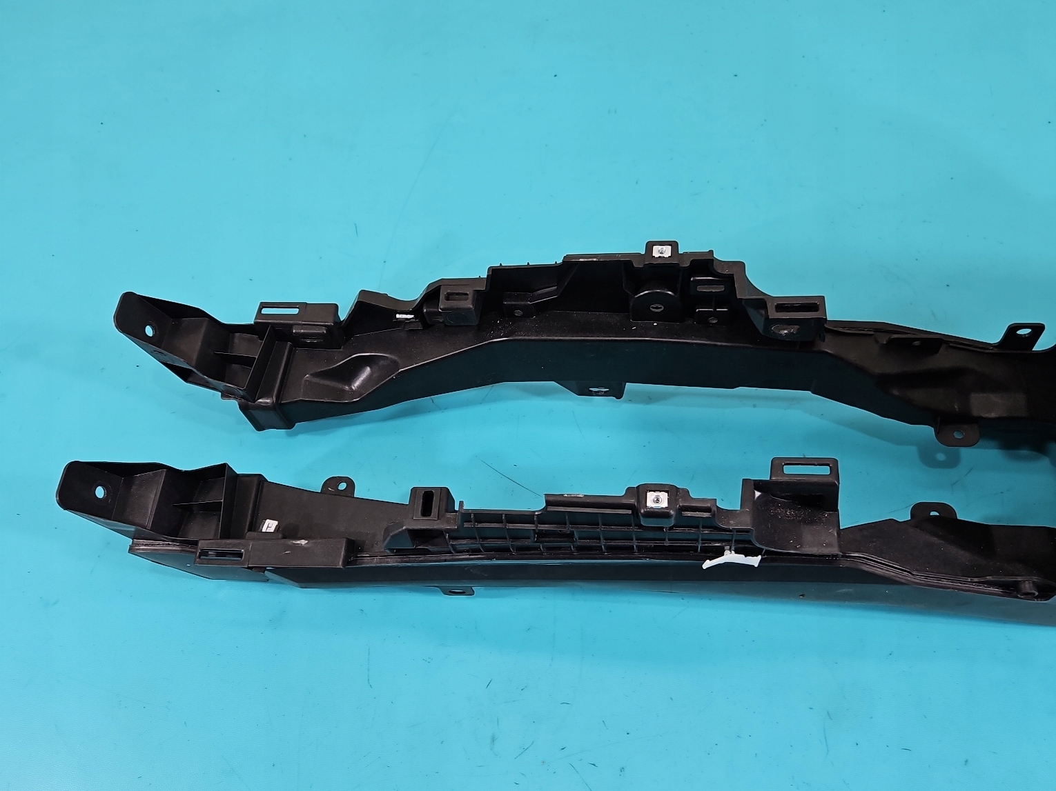 подлокотник тунель FORD MONDEO MK5