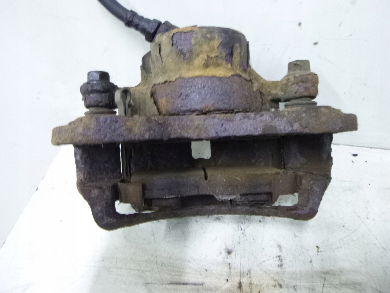 caliper brake front Mitsubishi Eclipse and 2.0 1G