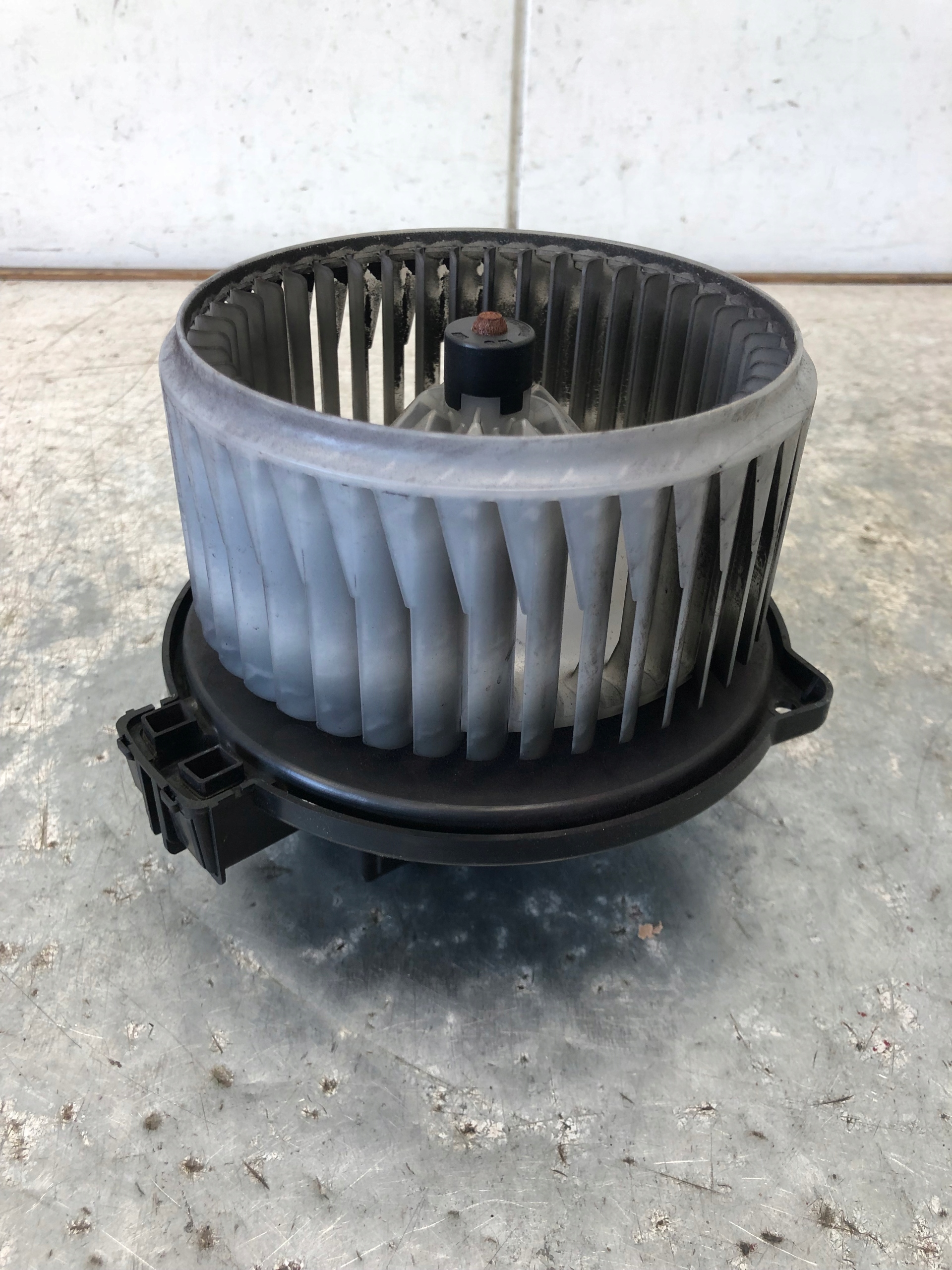DMUCHAWA Lüfter MITSUBISHI PAJERO IV 116340-8601
