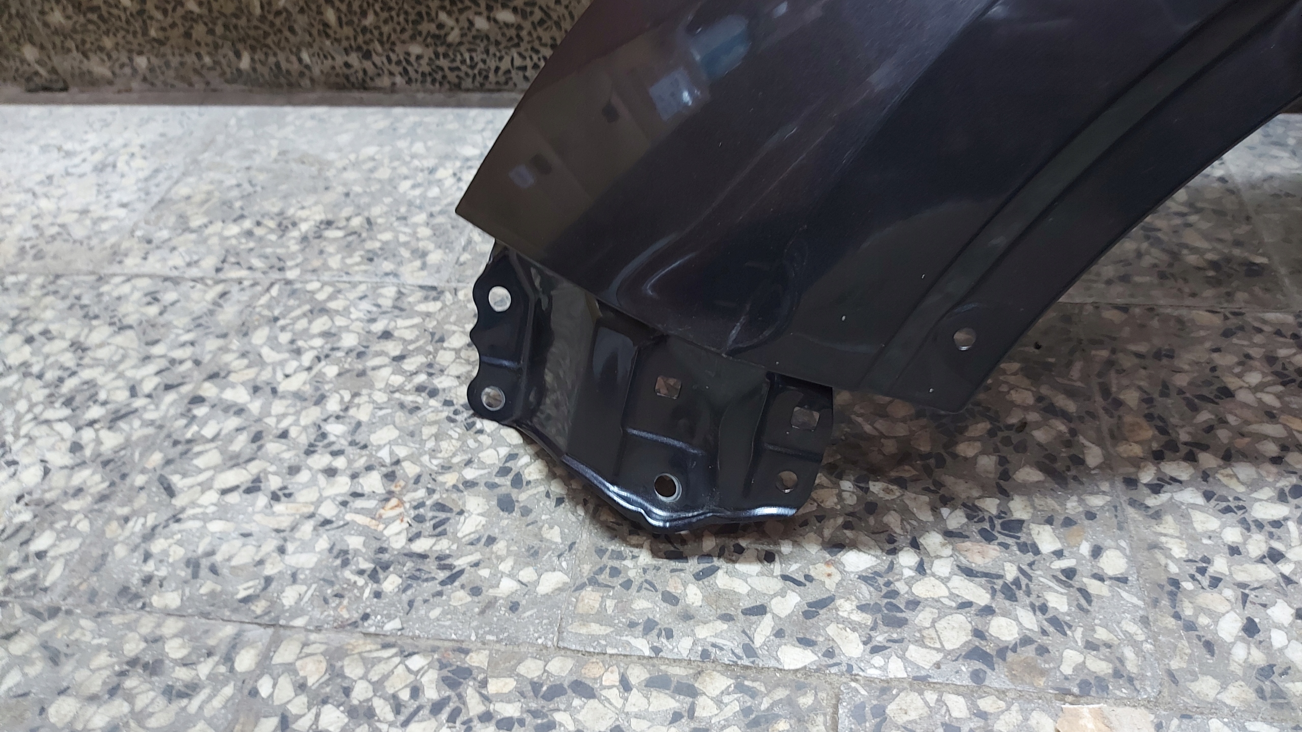 fender left front TOYOTA CHR C-HR 16