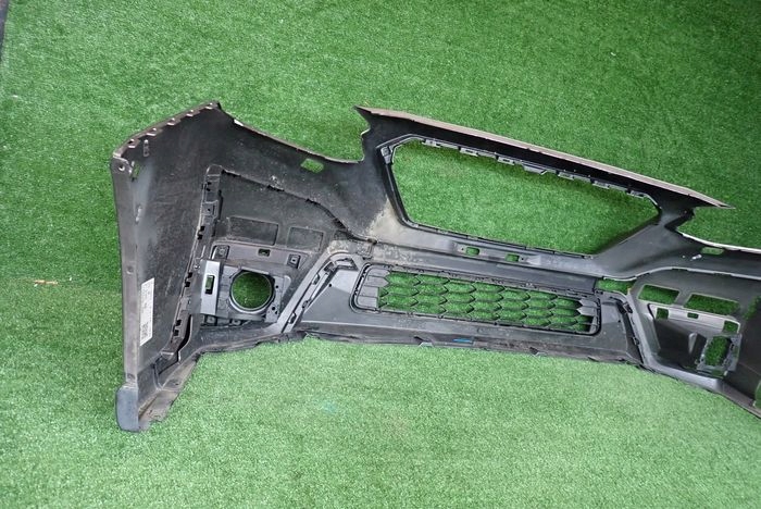 SUBARU OUTBACK VI 6 20- Frontstoßstange vorne