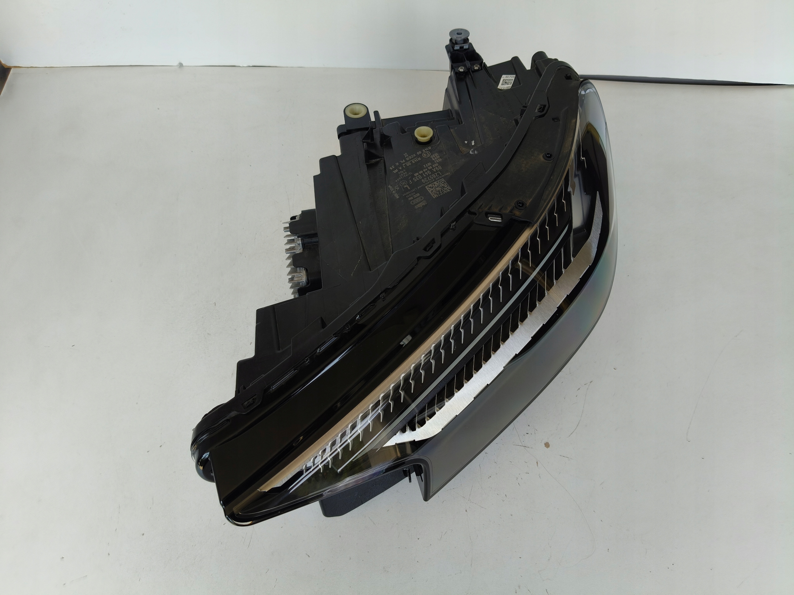 light left REFLEKTOR AUDI Q4 89A FULL LED MATRIX