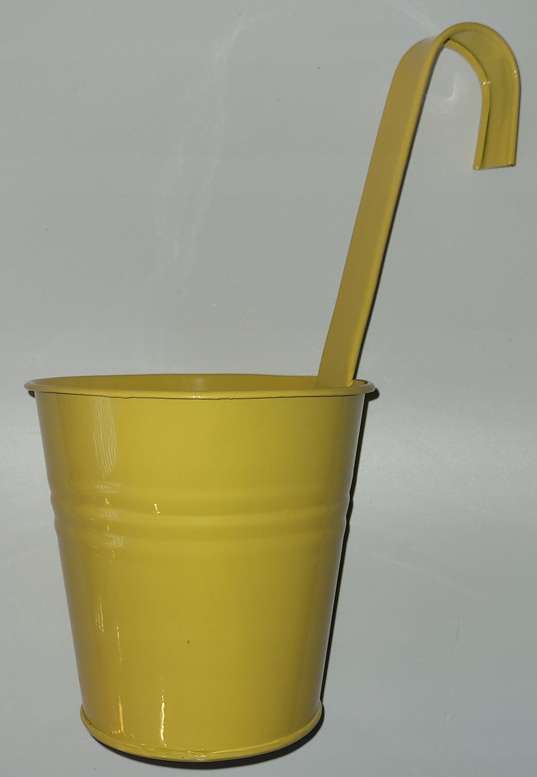 

Doniczka Balkonowa Wisząca Z Hakiem Żółta 13CM
