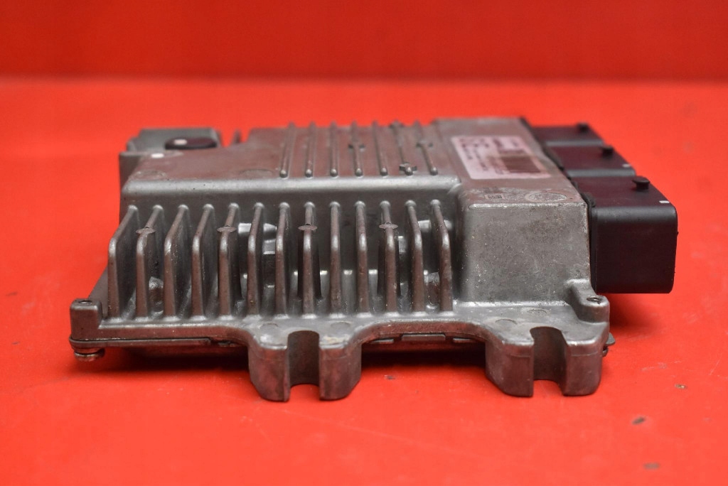 control unit computer of the engine 22611AW080 SUBARU FORESTER 4 IV 2.0 DIT XT 241KM