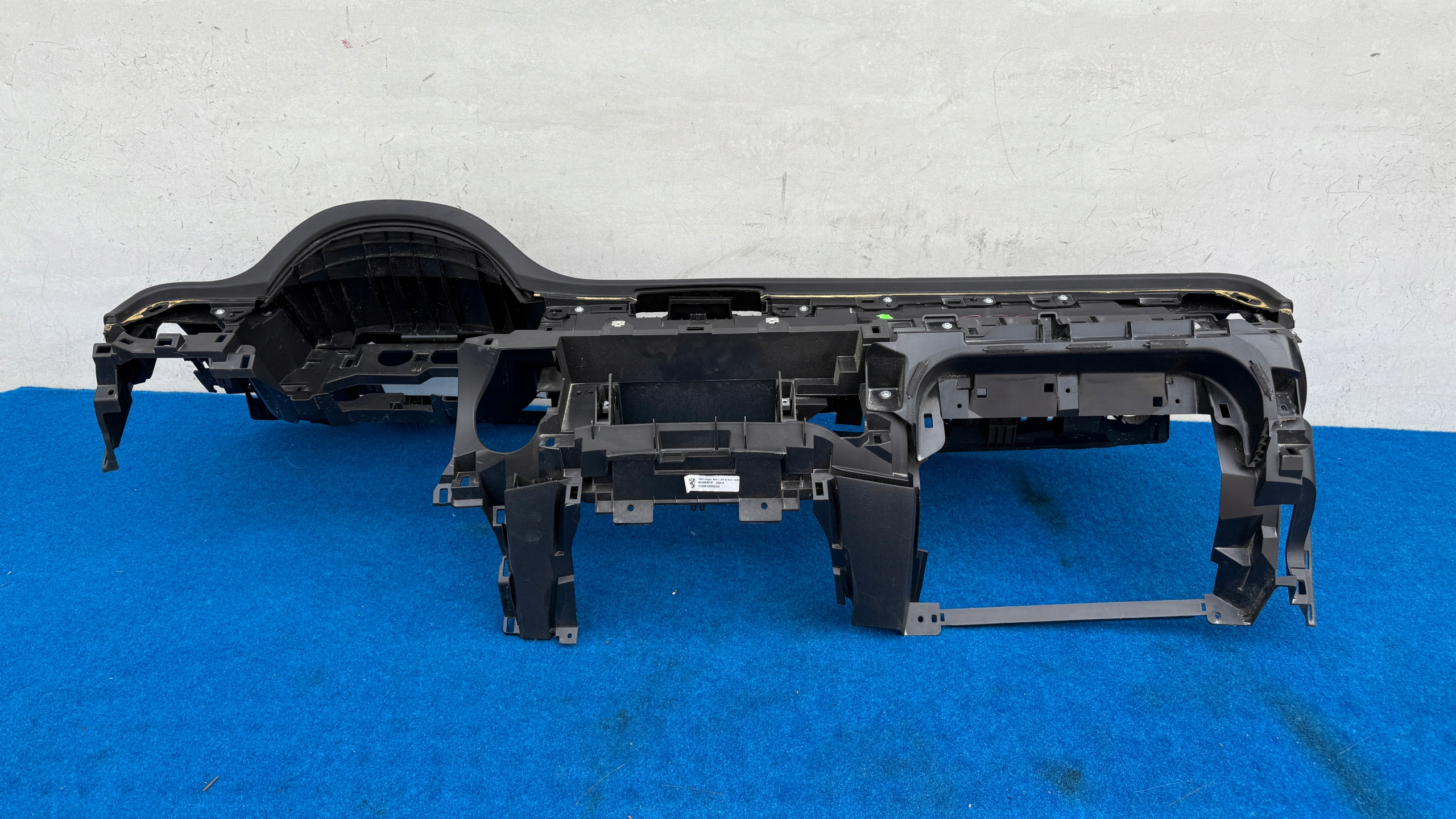 console dashboard instrument panel MERCEDES X-KLASA 470 W470 X470 681PM5XA0A 100CO