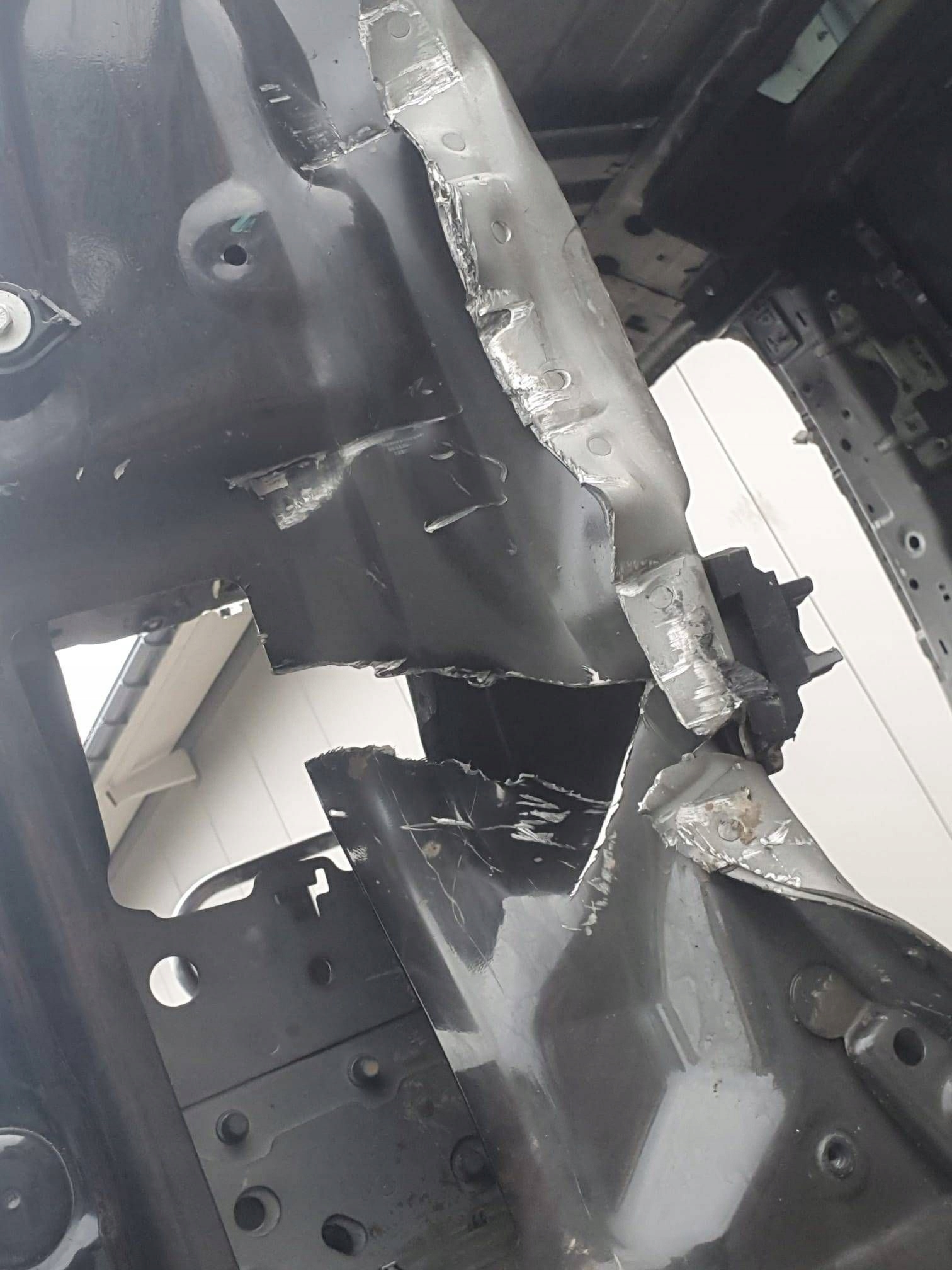 quarter rear rear panel L663 DEFENDER II 24R WERSJA 3DRZWI left right
