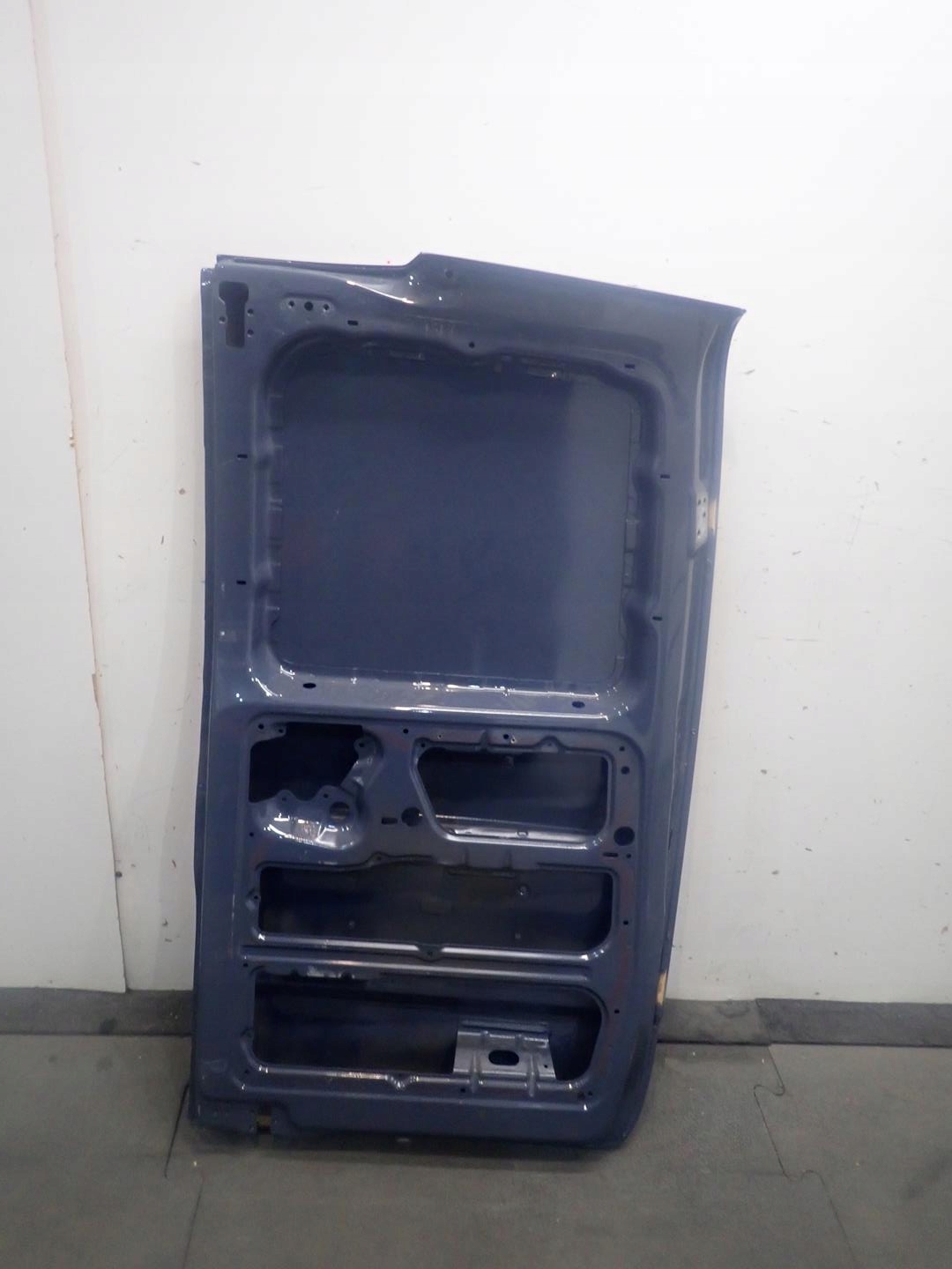 door rear part rear. left MERCEDES VITO W447 2014